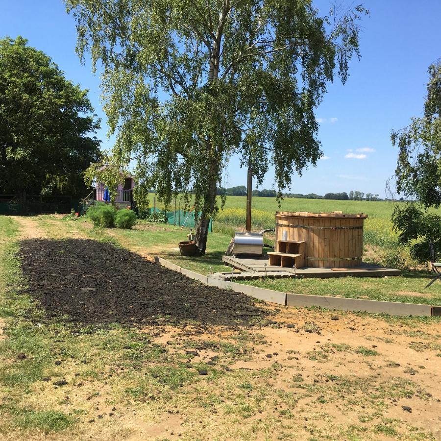 Willow Barn Уисбийч Екстериор снимка